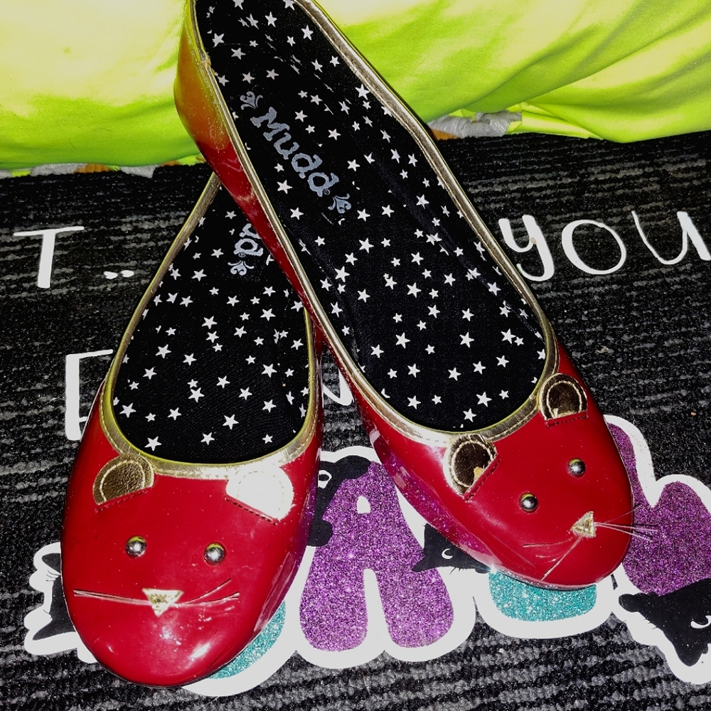 Red mouse flats
